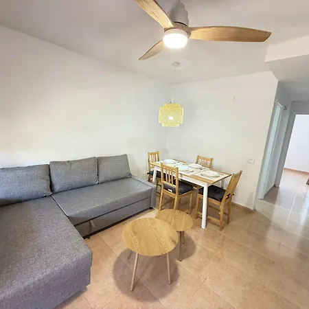 Oasis Bliss דירה